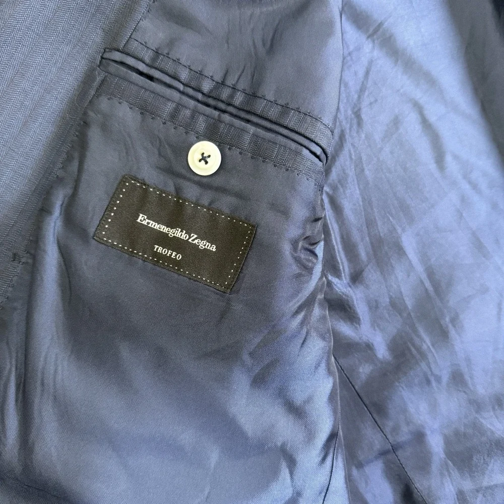Ermenegildo Zegna Trofeo Mila Fit Blazer 60R 40R Navy Wool‎ Switzerland Luxury